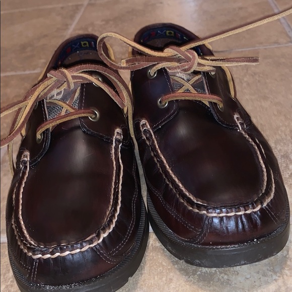 timberland deck shoes size 9